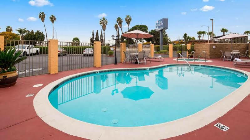 Rancho San Diego Inn & Suites El Cajon Extérieur photo