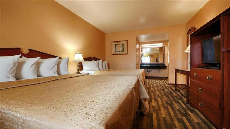 Rancho San Diego Inn & Suites El Cajon Extérieur photo